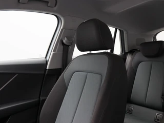 Audi Q2 1.4 TFSi 150 Pk CoD Design Pro Line | Panoramadak | Airco | Cruise Control | Parkeersensoren | Bluetooth | Navigatie | 17 Inch | 57.146 Km !! / 31