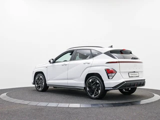 Hyundai Kona Electric N Line business 64.8 kWh Navigatie | Camera | Adaptive cruise / 7
