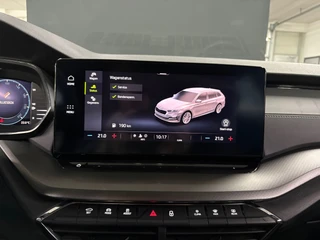 Skoda Octavia Combi 1.0 TSI Business Edition/ NL auto/ Eerste eigenaar/ Trekhaak / 24