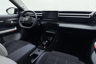 Citroen Ë-C3 Max 113pk 44 kWh | Navigatie | Climate Control | Camera | Apple Carplay - Android Auto | Lichtmetalen Velgen | Dakrails / 16