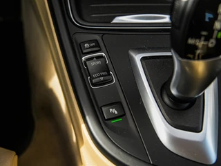 BMW 3 Series Gran Turismo 320i High Executive Leder | Xenon | Sportstoelen | Memory | Stoelverwarming | Navi | PDC v+a / 30