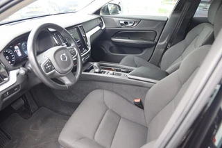 Volvo V60 2.0 B3 Momentum Advantage|Automaat|Trekhaak|Applecarplay/android auto|Camera|Cruise control / 6