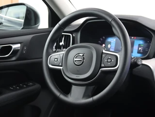 Volvo V60 2.0 T6 Plug-in hybrid AWD Ultra Bright | SOH 99% | Long Range / 39