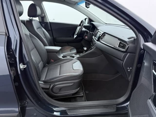 Kia Niro 1.6 GDi Hybrid DynamicLine  - Cruise Control - Lichtmetalen Velgen - Navigatie - Climate Control - Apple/Android Carplay - Virena Zekerheidspakket €895 / 41