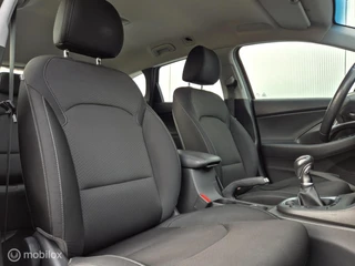 HYUNDAI I30 WAGON 1.0 T-GDI COMFORT/CAMERA/TREKHAAK/LED/15''LMV/CLIMATE/CARPLAY / 15