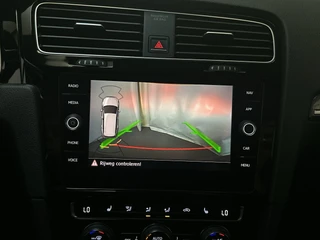 Volkswagen Golf Variant 1.5 TSI 150pk DSG Highline R-Line Stoelverwarming LED Camera Virtual Cockpit / 9