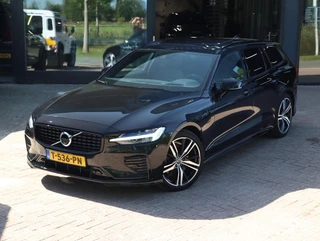 Volvo V60 T8 Recharge AWD R-Design Pano | HarmanKardon | Ak. Glas | Trekhaak | Head Up / 2