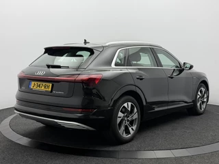 Audi e-tron e-tron 50 quattro Launch edition plus 71 kWh SOH 93% Panoramadak | Leder | El. Verstelbare Stoelen / 5