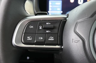 Jeep Avenger 1.2 e-Hybrid Summit Keyless JBL Elektrische Achterklep Achteruitrijcamera / 28