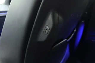 Kia EV6 GT-Line 77.4 kWh SOH: 100%! | Glazen schuifdak | Trekhaak | Stoel & Stuurverwarming | Electrische achterklep | Keyless | Rondomzicht camera / 40