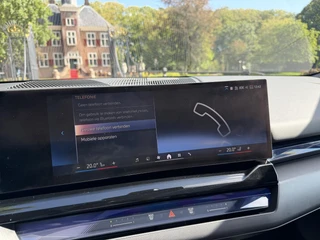 BMW i5 Touring eDrive40 Business Edition 84 kWh | SOH 96% | Pano | BTW | / 17