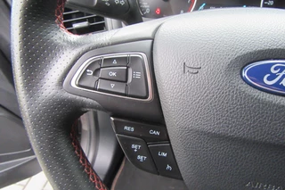 Ford EcoSport 1.0 EcoBoost ST-Line Black Navigatie, Cruise Control / 16