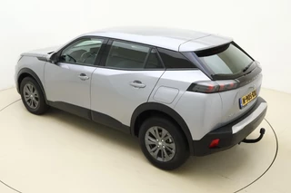 Peugeot 2008 1.2 PureTech Active Pack 100 PK | Handgeschakeld | Trekhaak | Navigatie | Climate Control | Bluetooth | Cruise Control | Licht Metalen Velgen | Stuurwielbediening | 1e eigenaar / 5