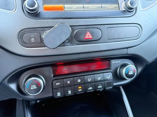 Kia Carens BWJ 2014 1.6 GDi 135 PK 7 PERS. DynamicLine  CAMERA | NAVI | CLIMA | CRUISE | BLUETOOTH | LMV | PDC / 23