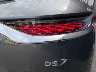 DS DS 7 Crossback 180pk So Chic (Elektrisch Schuifdak - Trekhaak - Focal Electra - Stoelverwarming - 20"- Camera - LED - Navigatie - Draadloos laden) / 45
