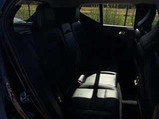 Volvo XC40 2.0 T4 Inscription | PDC | Camera | Carplay | Harman/Kardon | / 26