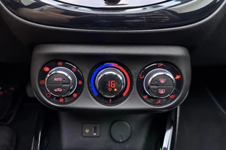 Opel ADAM 1.0 Turbo Rocks / 24