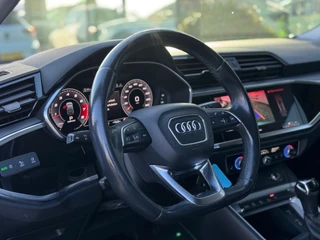 Audi Q3 Sportback 35 TFSI S-Line * Matrix Led * Trekhaak * Camera / 7