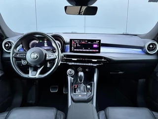Alfa Romeo Tonale 1.5T Hybrid Edizione Speciale / 5
