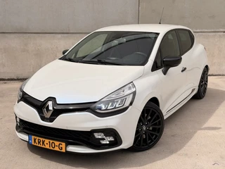 Renault Clio 1.6 R.S. Trophy 220PK 18'' LED Navi Cruise Clima