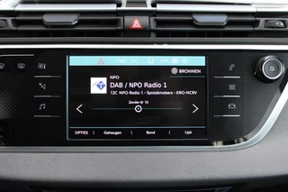 Citroën Grand C4 Spacetourer 1.2 PureTech Shine Automaat 7 zits Cruise/Climate control, Navigatie, Apple Carplay/Android auto,  Audio/DAB, Keyless entry/Start / 17