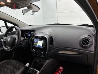 Renault Captur 0.9 TCe Intens | Cruise Control | Navigatie | Camera | Parkeersensoren / 12