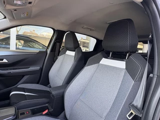 Opel Frontera Electric GS 44 kWh € 5.600 DEMO VOORDEEL | NIEUW | 8 Jaar garantie | Voorruit & stoel- & stuurverwarming | Navigatie | Achteruitrijcamera / 11