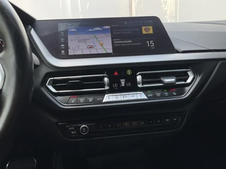 BMW 2 Serie Gran Coupé M235 306pk xDrive HUD Adapt.Cruise Pano.dak Harman/Kardon Memory Orig.NL / 32