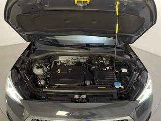 Seat Tarraco 1.5 TSI 150pk DSG Style Virtual Cockpit Navigatie Camera Stoelverwarming / 17