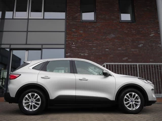 Ford Kuga 2.0 TDCi 150pk Titanium | Diesel | Trekhaak 1900kg | Navigatie | Climate control | Achteruitrijcamera | Cruise control | Keyless | Lichtmetalen velgen / 2