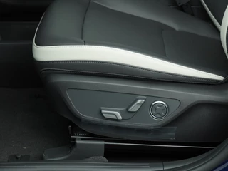 Kia EV5 GT-Line Business Edition 81.4 kWh Demo - Schuif-/Kanteldak - Stoel-/Stuurverwarming - 1200KG Trekgewicht - Apple Carplay/Android Auto - Achteruitrijcamera - - Fabrieksgarantie t/m 02-2033 / 20