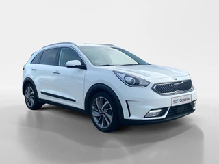 Kia Niro 1.6 GDi Hybrid ExecutiveLine | Dodehoekdetectie | Lederen bekleding | Stoelverwarming en ventilatie | 18 inch  LM-velgen | Elektr. stoel | Parkeercamera | / 7
