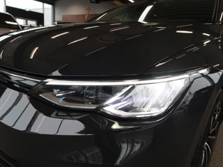 Volkswagen Golf 1.0 eTSi 110pk DSG Business 5-drs. CAMERA/KEYLESS/WINTERPACK/CARPLAY/17INCH / 62