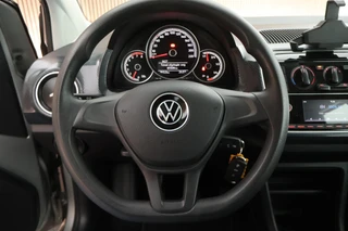 Volkswagen Up! 1.0 60pk Move Maps&More Airco / 15