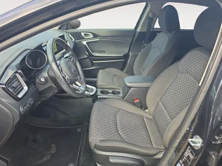 Kia Ceed 1.4 T-GDi DynamicPlusLine DCT | Navigatie | Climate control | Cruise control | Stoel + stuur verwarming / 9