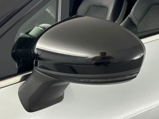 Renault Captur 1.6 E-Tech PHEV 160 Intens Groot Scherm + Navigatie | Parkeercamera | Cruise Control / 29