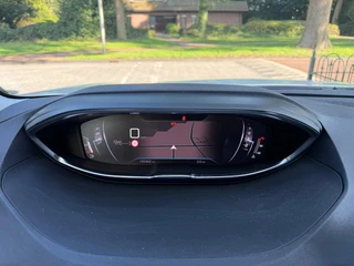 Peugeot 3008 1.2 PureTech Blue Lease Allure  Distributieriem is / wordt vervangen / 30