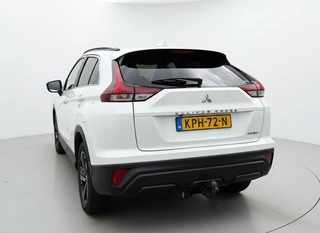 Mitsubishi Eclipse Cross 2.4 PHEV First Edition / 10