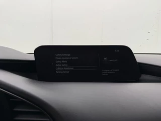 Mazda 3 2.0 e-SkyActiv-G M Hybrid 150 Sportive | Automaat | Adaptive cruise | Stoelverwarming | CarPlay | Camera / 24