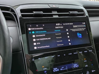 Hyundai Tucson 1.6 T-GDI PHEV 4WD|Panodak|Navi|Stoel/Stuurverwarming|Keyless-Entry/Go|360-Camera / 25