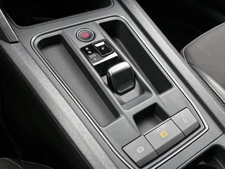 CUPRA Leon 1.5 eTSI Business Edition Automaat Adaptive Cruise | Memory bestuurdersst | Stoelverwarming | CarPlay | Camera | BTW / 19