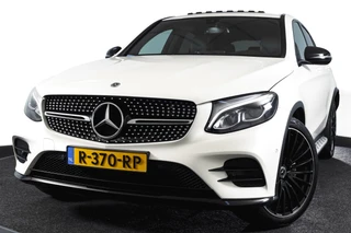 Mercedes-Benz GLC Coupé 250 4MATIC 211 PK Premium AMG Line  | S/K-Panodak | Cruise | Stoelverw. | PDC | Camera | App. Connect | ECC | LM 21" | / 13