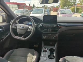 Ford Kuga 2.5 PHEV ST-Line X Geen import | Panoramadak | Voorruitverwarming / 5