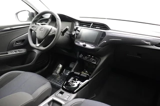 Opel Corsa-e Elegance 50 kWh | Uniek! Lage KM-stand! | Navigatie | Warmtepomp | Stoelverwarming | Apple Carplay/Android Auto | Climate control | Cruise control | LED koplampen | Lichtmetalen velgen / 4