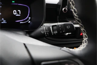 Kia Picanto 1.0 DPI DynamicLine  -  Airco - Cruise Control - Navigatie - DAB - Apple Carplay/Android Auto - Fabrieksgarantie tot 07-2032 / 23