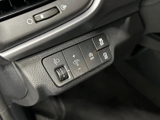 Kia Stonic 1.0 T-GDi MHEV DynamicLine CAMERA CARPLAY NAVI CRUISE. / 21