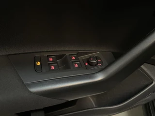 Volkswagen Polo 1.0 TSI R-Line Edition LED Navigatie Parkeersensoren Climate Control DAB+ / 13