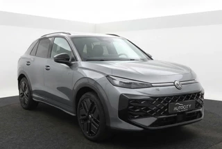 Volkswagen T-Roc 1.5 TSI R-Line Pano l Camera l Keyless l VOL OPTIES l NIEUW MODE / 8