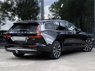Volvo V60 T6 AWD Ultra Bright / 4