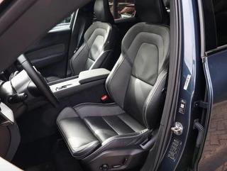 Volvo XC60 T6 AWD Ultra Black Edition Trekhaak Pano 360 Head up 21'' / 5